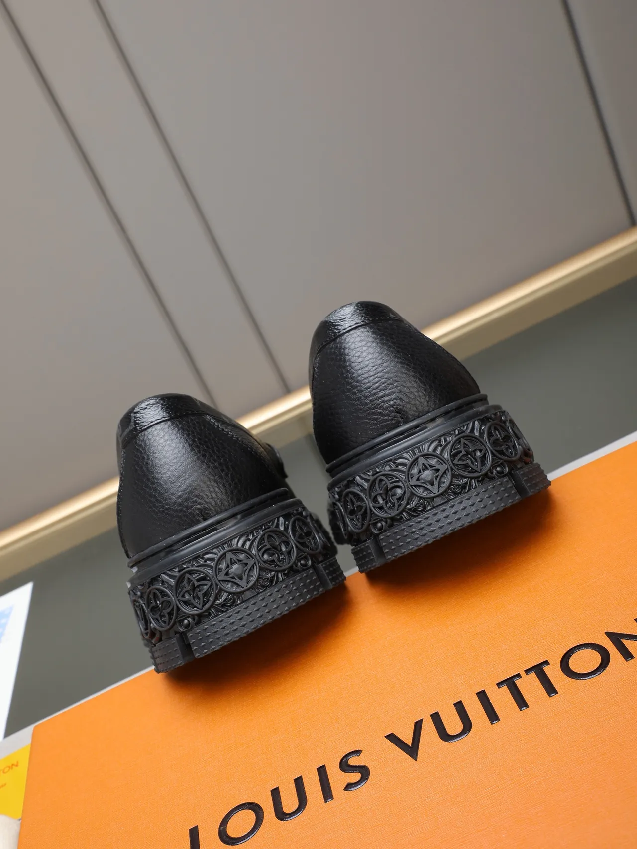 Louis Vuitton Archlight Loafer Black Pebbled Leather Ornate Sole Loafer 3