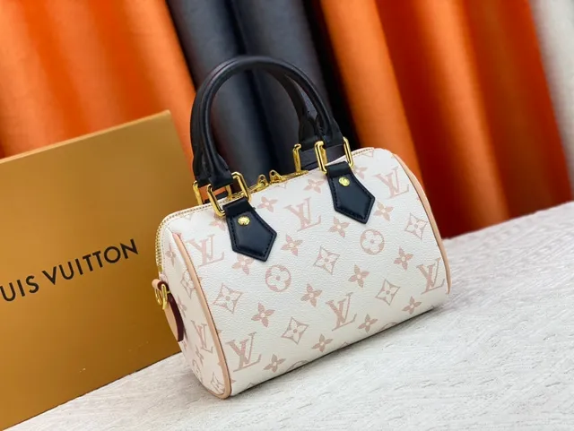 Louis Vuitton Sac Boston Beige Noir Monogramme Toile Borde Cuir 3