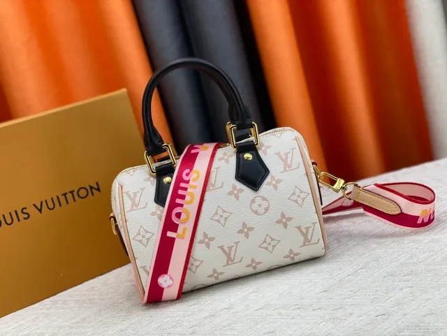Louis Vuitton Sac Boston Beige Noir Monogramme Toile Borde Cuir 7
