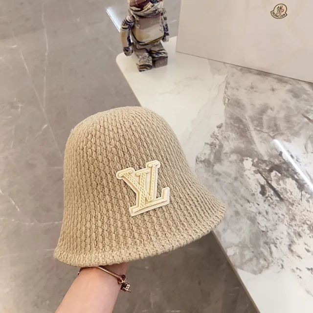 Louis Vuitton chapeau de seau noir et beige texture tissée broderie patch monogramme 4