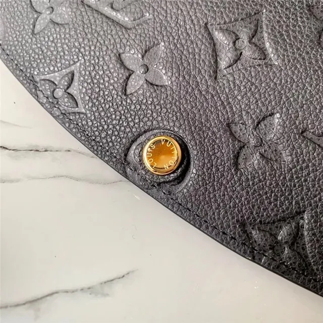 Louis Vuitton Noir Bleu Monogram Embossed Cuir Fermeture De Rabat Portefeuille Long 6