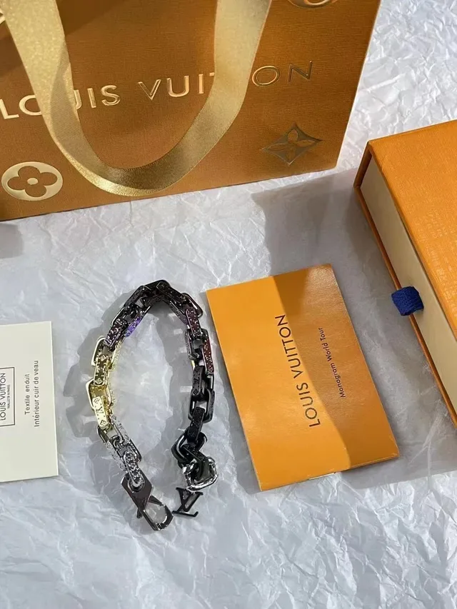 Louis Vuitton Black Gold Chain-Link Monogram-Engraved Jewelry 4