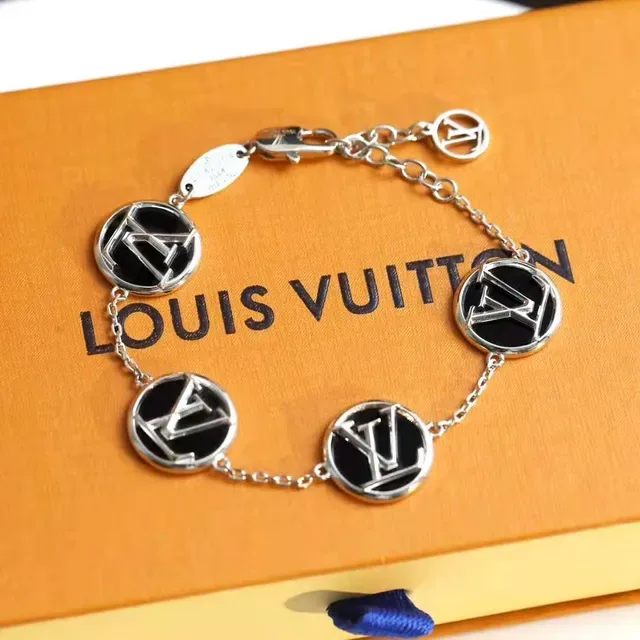 Louis Vuitton Black Gold Chain-Link Monogrammed Medallion Bracelet 8
