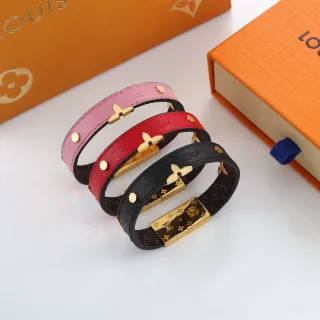 Louis Vuitton Pulsera de Cuero Negro Dorado Doble Envoltura Forrada con Monograma