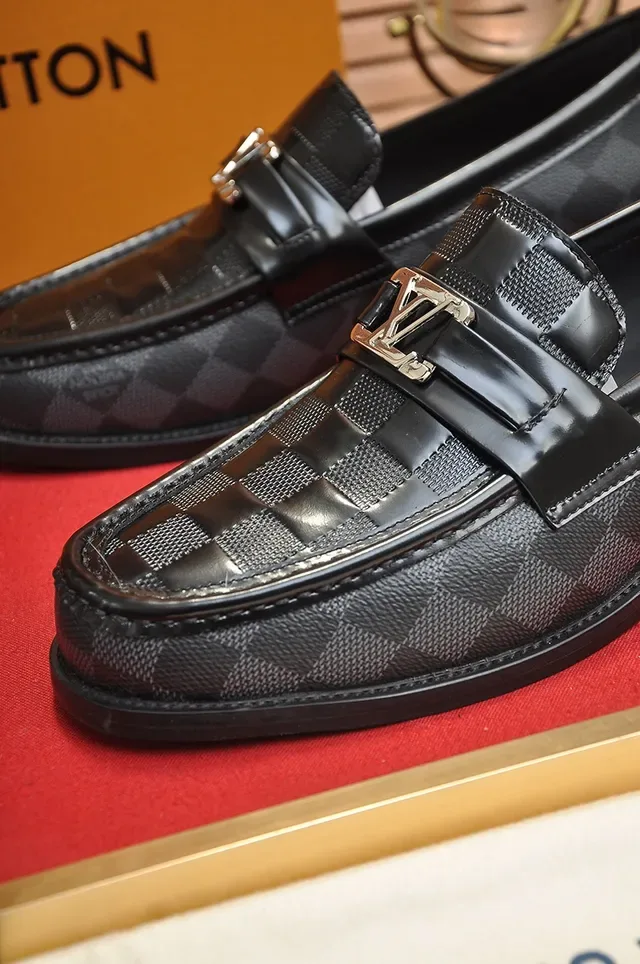 Louis Vuitton Black Gray Damier Graphite Canvas Patent Leather Strap Loafer 2