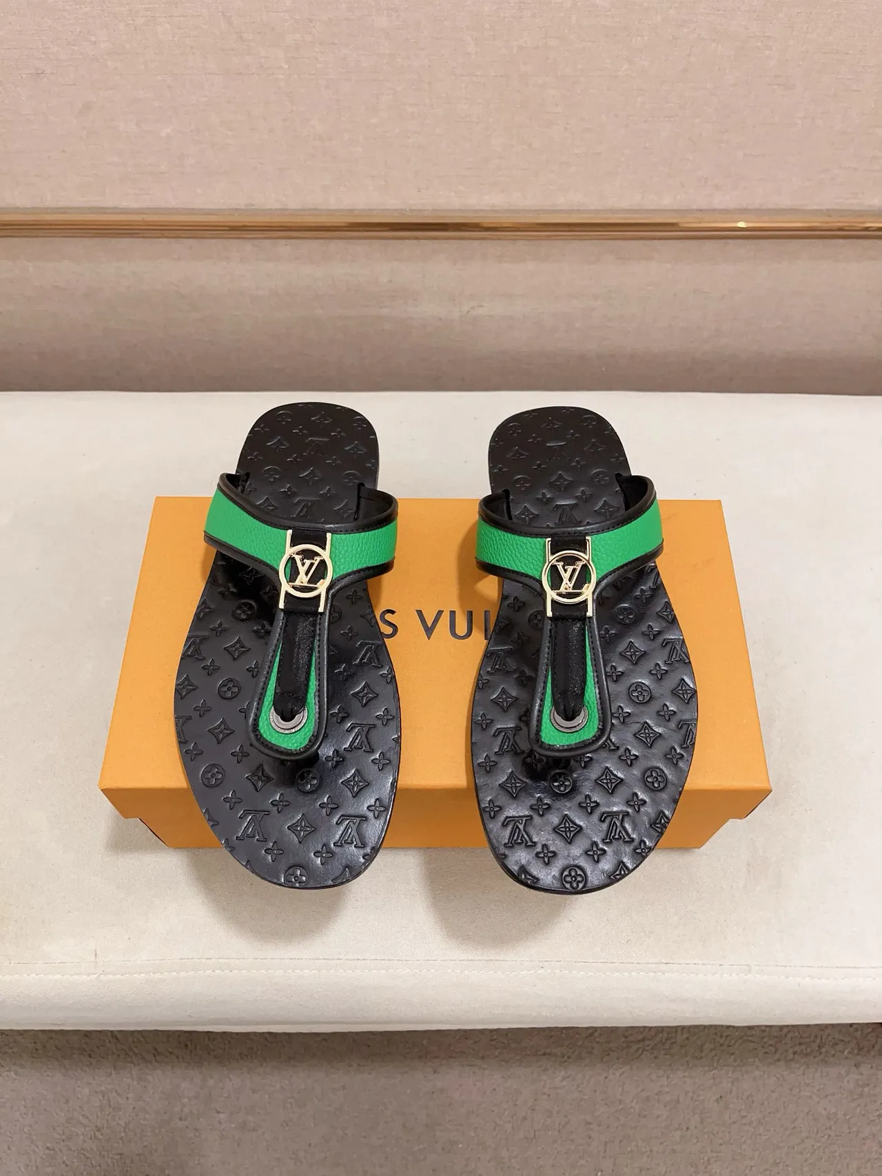 Louis Vuitton Black Multicolor Monogram-Embossed Rubber Sole Metal LV Circle Logo Buckle Slippers 3