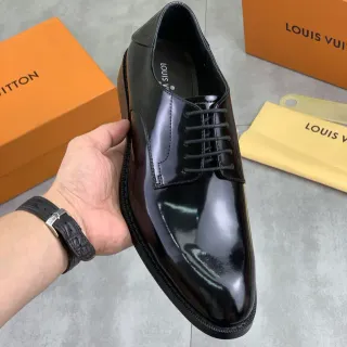 Louis Vuitton Black Patent Leather Cap-Toe Oxford Shoes