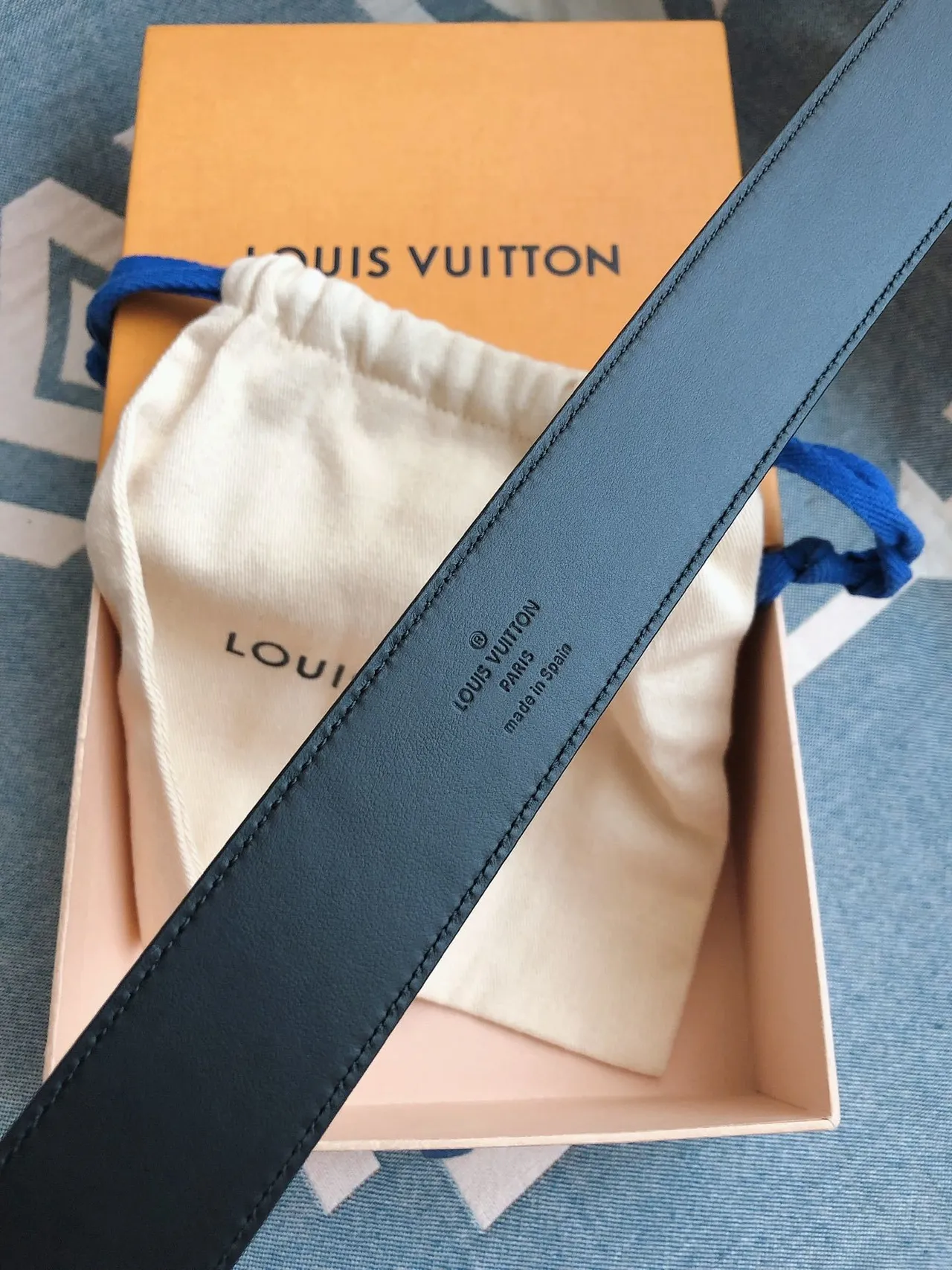Louis Vuitton Black Silver Grained Buckle Leather Belt 5