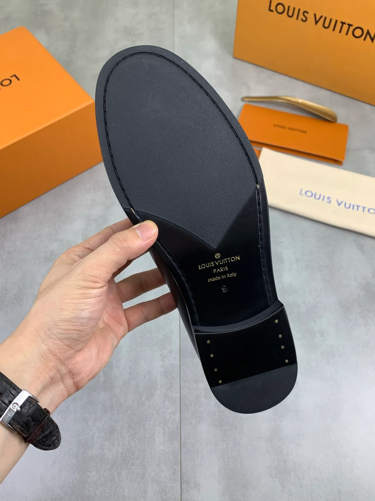 Louis Vuitton Black Silver Polished Leather Metal Twist-Lock Ornament Loafer 3