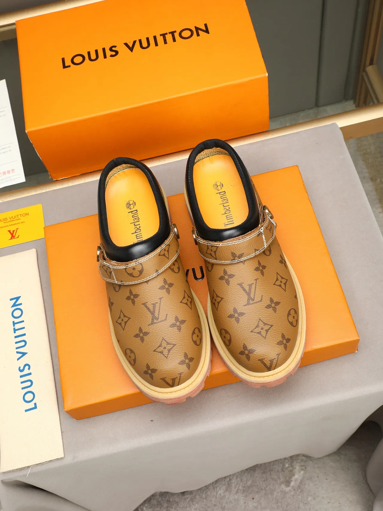 Louis Vuitton Brown Black Monogram Canvas Leather Heel Counter Casual Shoes 2