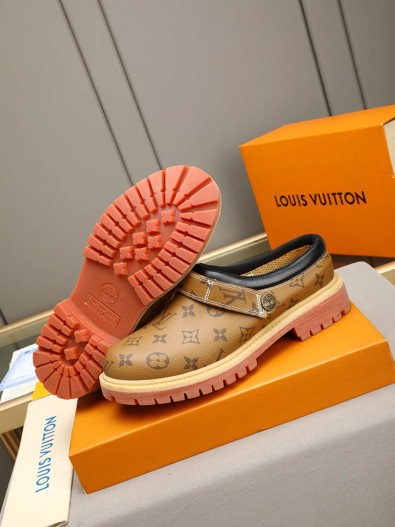 Louis Vuitton Brown Black Monogram Canvas Leather Heel Counter Casual Shoes 4