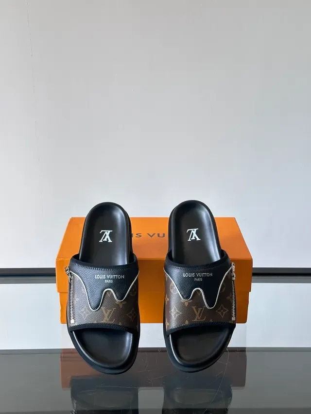 Louis Vuitton Pantuflas Marrón Negro Monogram Lona Acento Cremallera 3