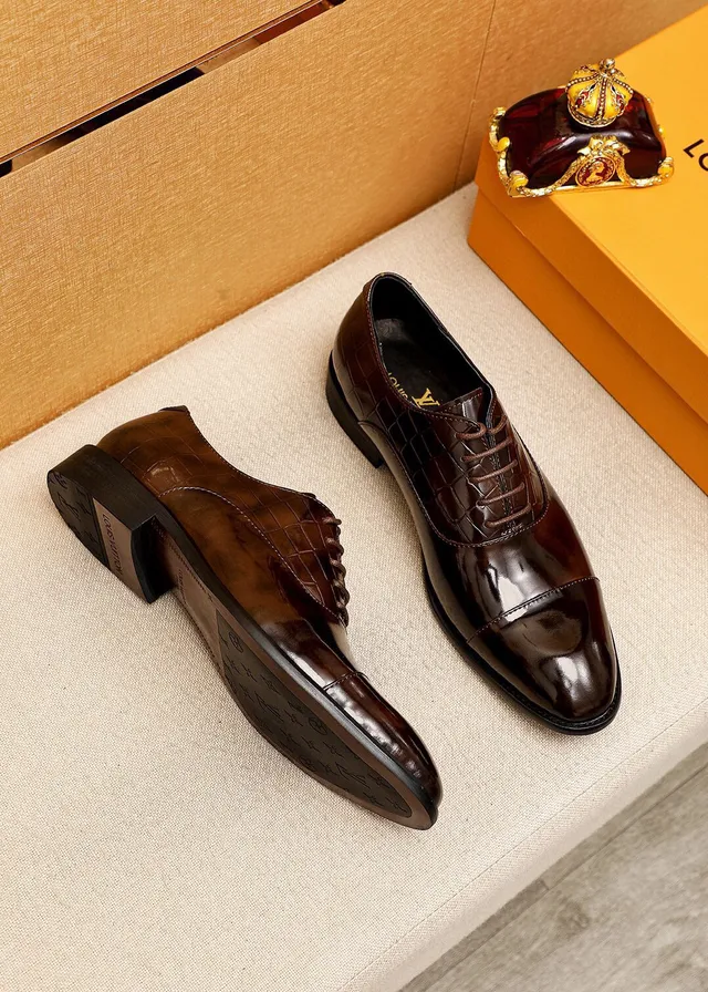 Louis Vuitton Chaussures Oxford à bout de cap embossé crocodile marron 3
