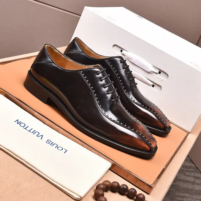 Louis Vuitton Chaussures Oxford Cap-Toe Détails avec Clous Marron 8