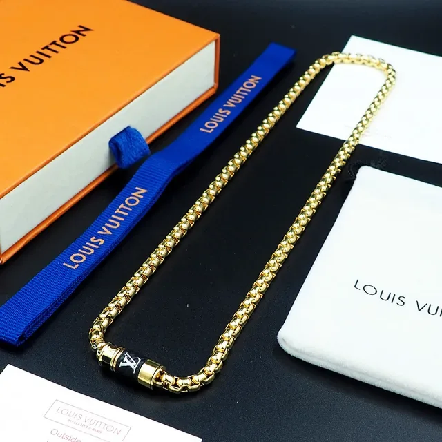 Louis Vuitton Chain Necklace Gold Silver Boxy Link Cylindrical Monogrammed Clasp Necklace 4