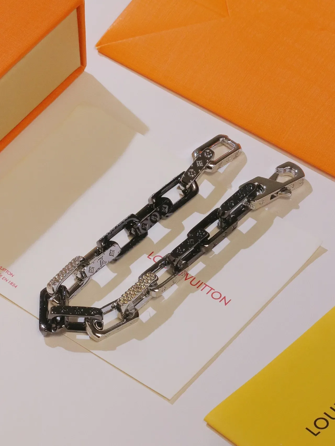 Louis Vuitton Chain Reaction Black Silver Chunky Link Two-Tone Metal Necklace 4