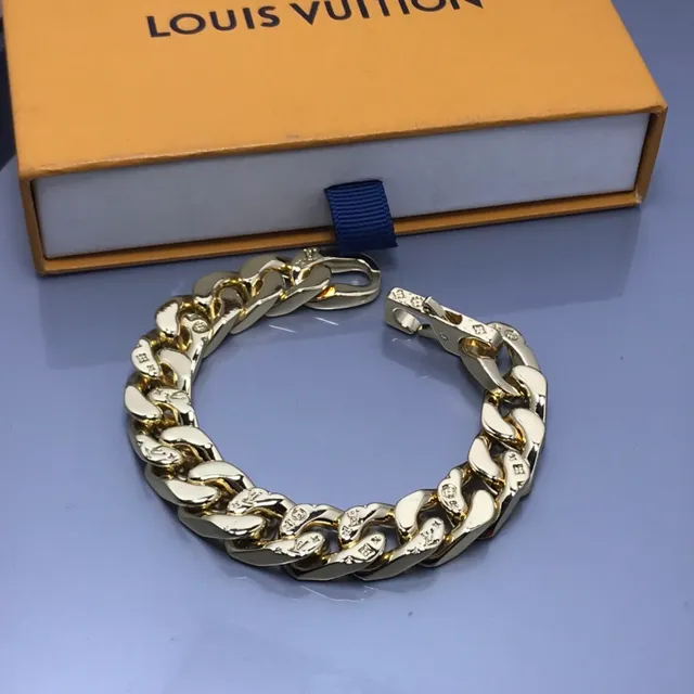 Louis Vuitton Chain Reaction Monogram Star Curb-Link Gold-Tone Bracelet 2