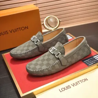 Louis Vuitton चेकरबोर्ड कैनवास बकल लोफर्स