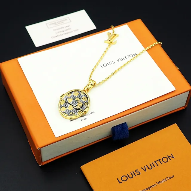 Louis Vuitton Damier Check Belt-Buckle Pendant Necklace 4