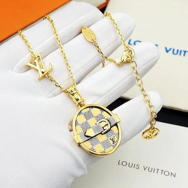 Louis Vuitton Damier Check Belt-Buckle Pendant Necklace 7