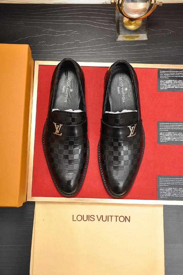Louis Vuitton Damier Check loafers cuir noir 4