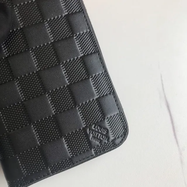 Louis Vuitton Damier Cobalt Black Woven Leather Checkerboard Texture Long Wallet 2