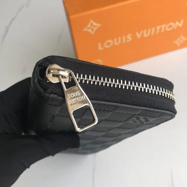 Louis Vuitton Damier Cobalt Black Woven Leather Checkerboard Texture Long Wallet 4