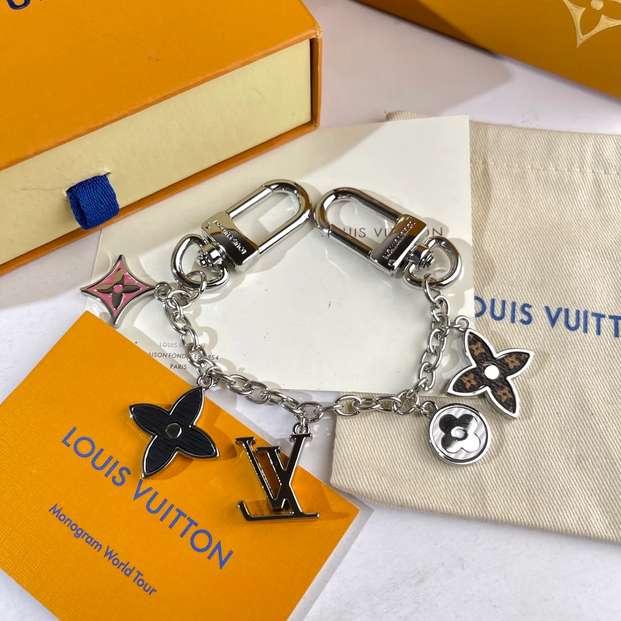 Louis Vuitton Flower Character Orange Blue Sculpted Floral Charm Leather Petal Construction Crossbody Bag 8