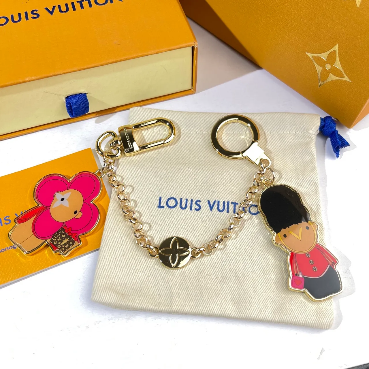 Louis Vuitton Flower Character Orange Blue Sculpted Floral Charm Leather Petal Construction Crossbody Bag 11