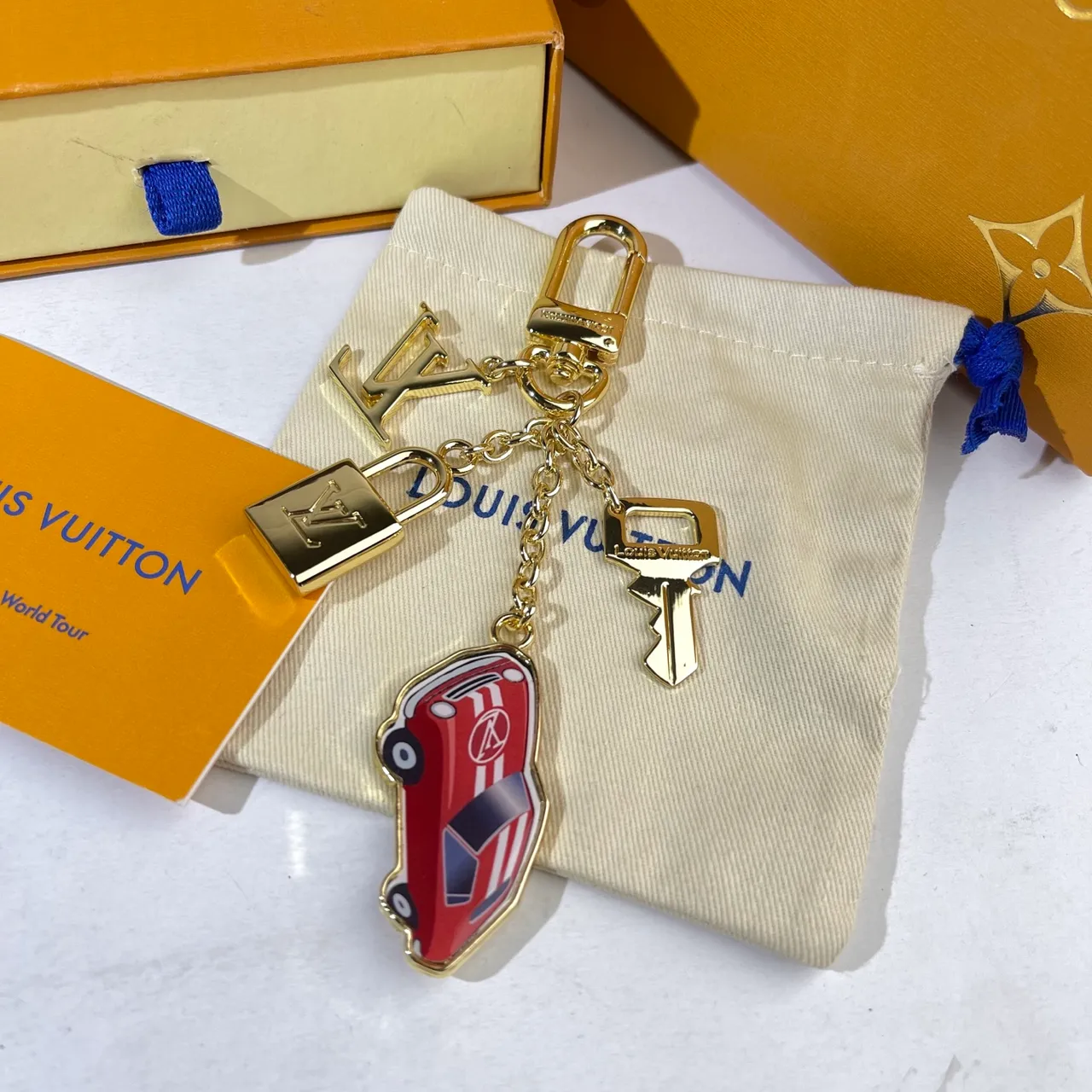 Louis Vuitton Flower Character Orange Blue Sculpted Floral Charm Leather Petal Construction Crossbody Bag 12