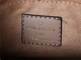 Louis Vuitton ফজি মোনোগ্রাম টোট ব্যাগ 3
