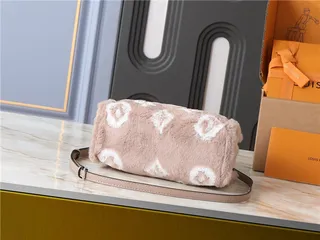 Louis Vuitton ফজি মোনোগ্রাম টোট ব্যাগ 7
