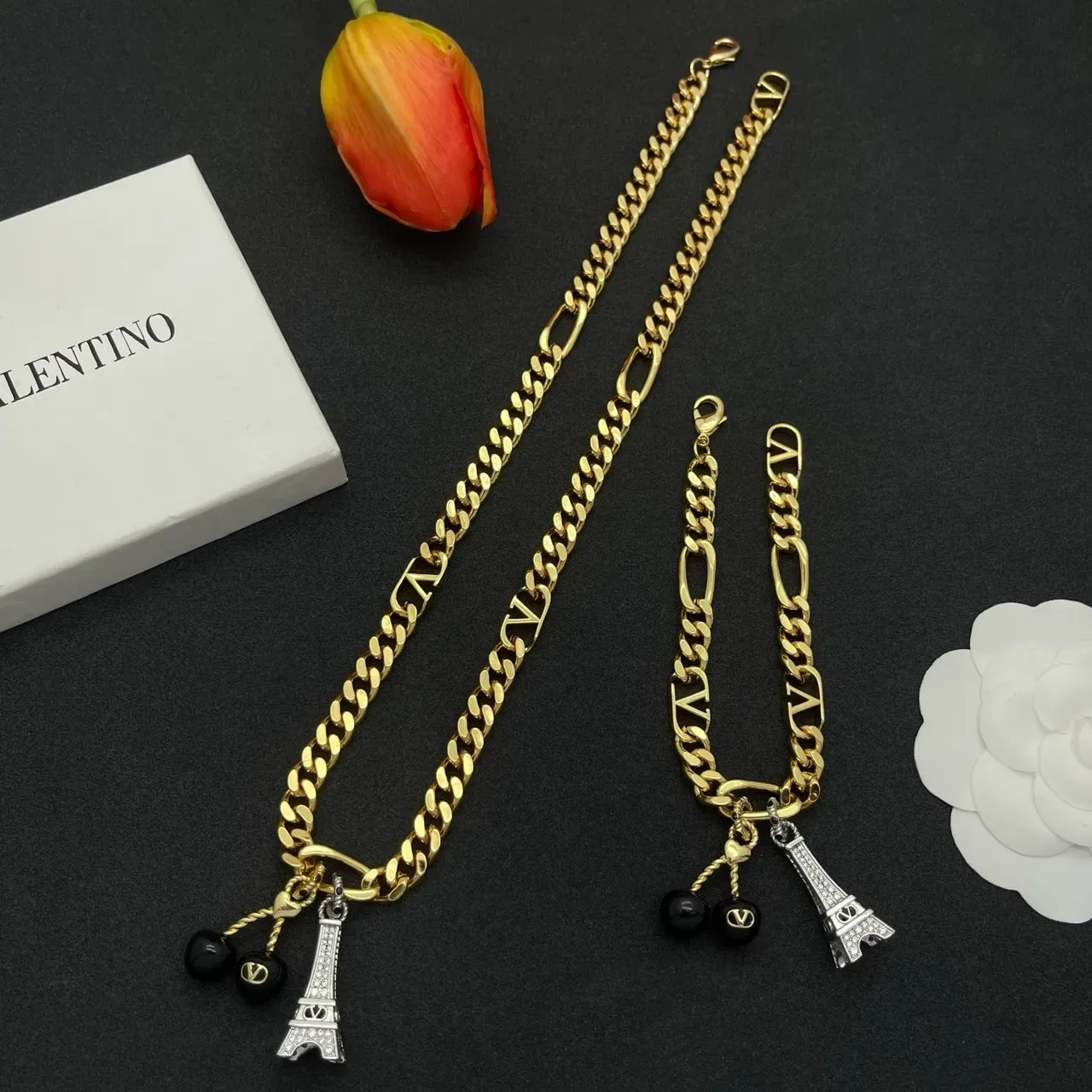 Louis Vuitton Gold Black Curb-Link Chain LV Monogram Links Necklace 2