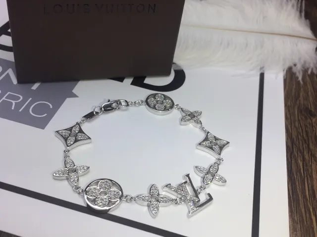 Louis Vuitton Gold Silver Pavé-Crystal Monogram-Link Bracelet 5