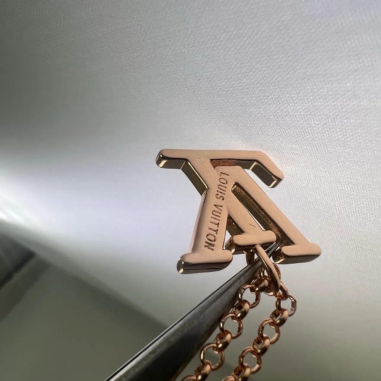 Louis Vuitton Gold Silver Pavé-Crystal Monogram Pendant Multi-Stone Chain Necklace 3
