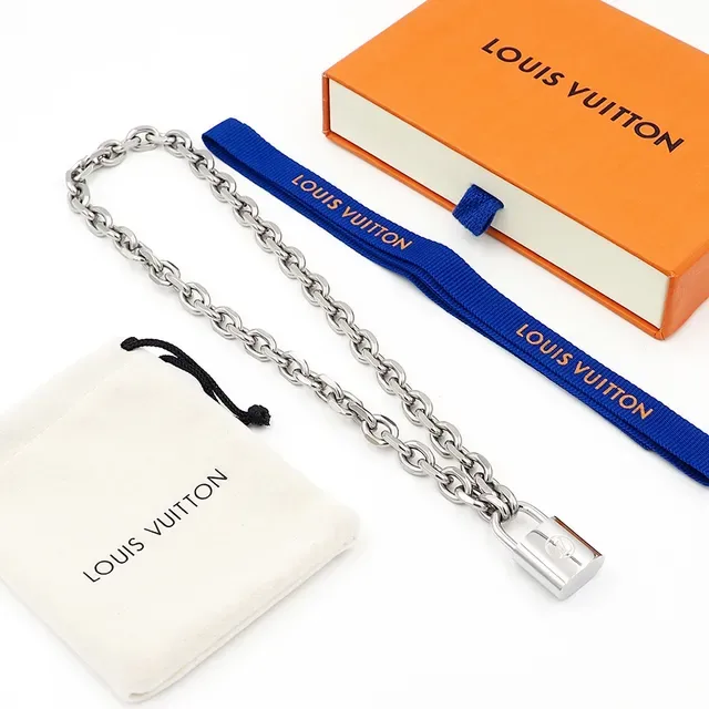 Louis Vuitton Gold-Tone Chain Lock Necklace 2