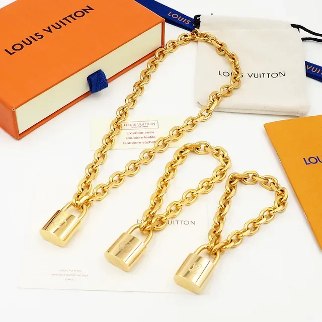 Louis Vuitton Gold-Tone Chain Lock Necklace 6