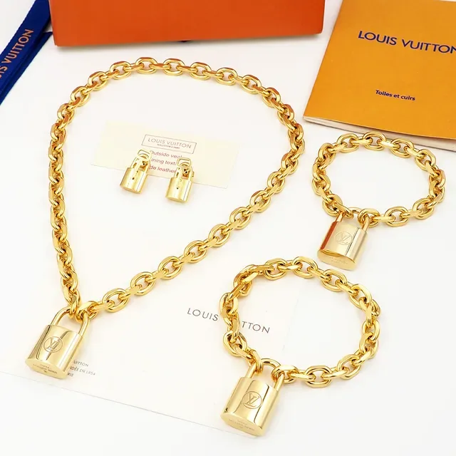 Louis Vuitton Gold-Tone Chain Lock Necklace 9