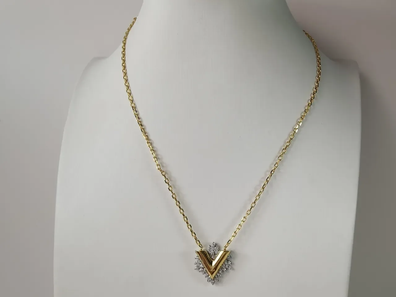Louis Vuitton Gold-Tone Crystal V Motif Necklace 9