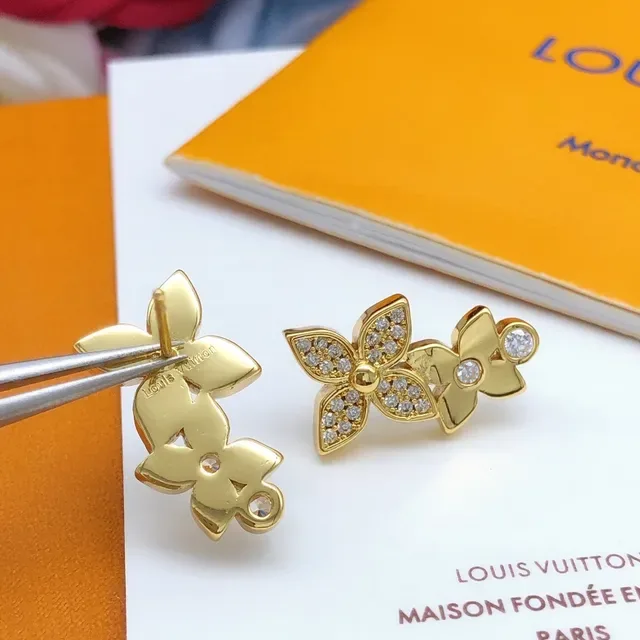 Louis Vuitton Gold-Tone Pavé Crystal Dual-Flower Stud Earrings 3