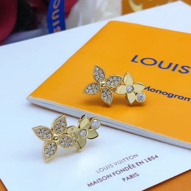 Louis Vuitton Gold-Tone Pavé Crystal Dual-Flower Stud Earrings 8