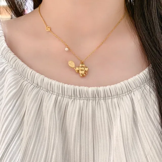 Louis Vuitton Gold-Tone Pearl Floral Pendant Necklace 2