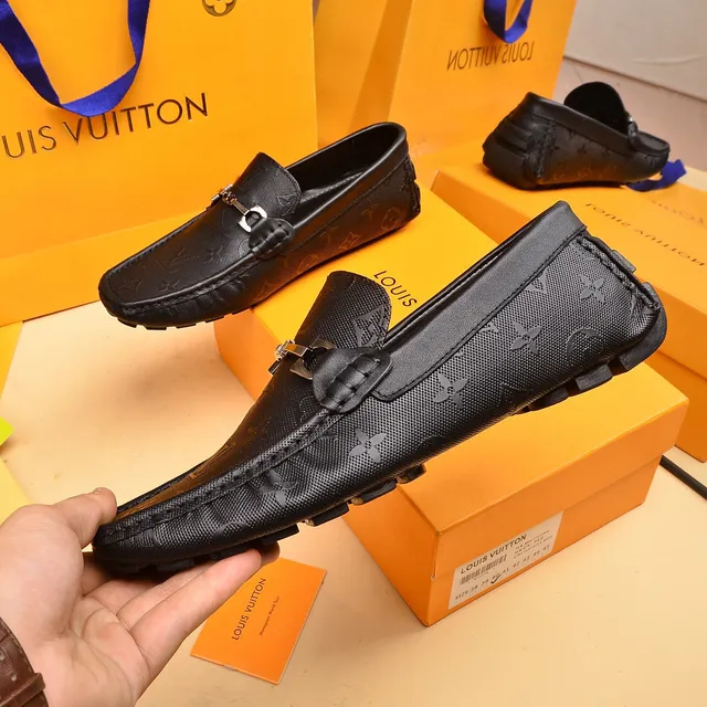 Louis Vuitton Horsebit Loafer Mocassins Pretos em Couro Monogramado Revestido 7