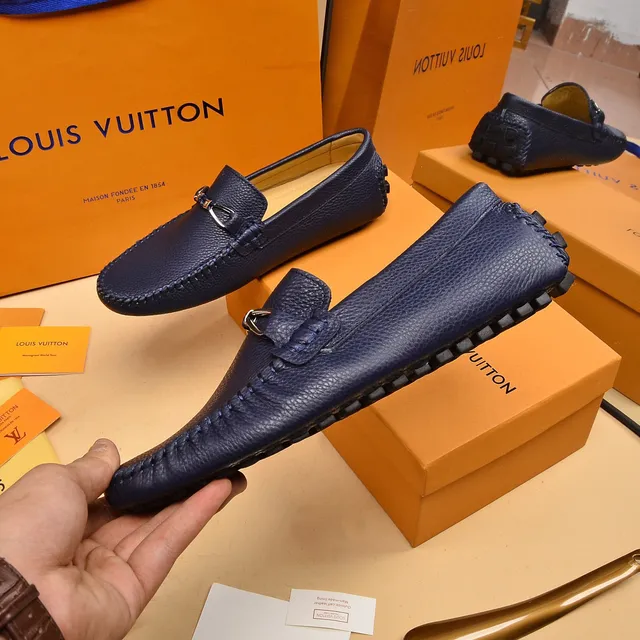 Louis Vuitton Horsebit Loafer Navy Beige Pebbled Leather Buckle Loafer 7