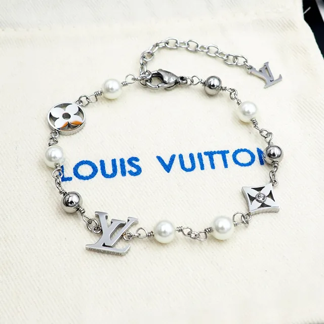 Louis Vuitton Iconic Bracelet سوار فضي لؤلؤ وسلسلة خرز أسود 4