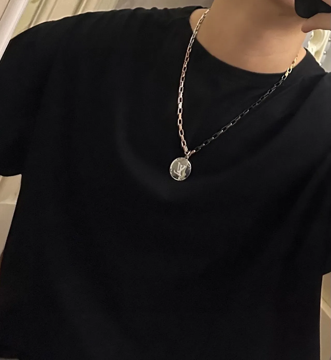 Louis Vuitton Iconic Monogram Multi-Metal Chain Necklace 4