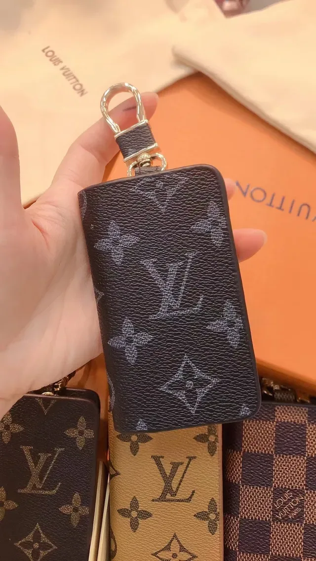 Louis Vuitton Key Holder Brown Beige Monogram Canvas Gold-Tone Hardware Wallet 9