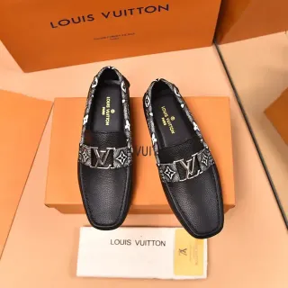 Louis Vuitton लोफर काला सफेद सिकुड़ी त्वचा मॉनोग्रामित कपड़ा ट्रिम लोफर