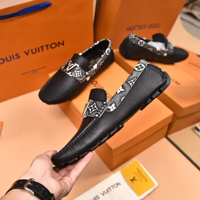 Louis Vuitton Loafer Black White Pebbled Leather Monogrammed Fabric Trim Loafer 7