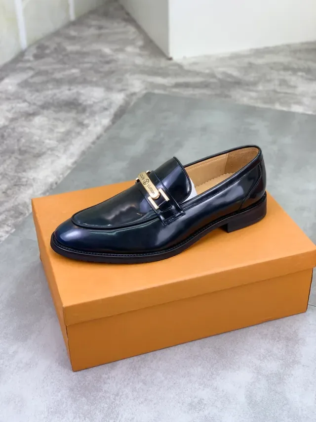 Louis Vuitton Loafer Navy Gold High-Gloss Patent Leather Metal Bit Strap Loafer 5